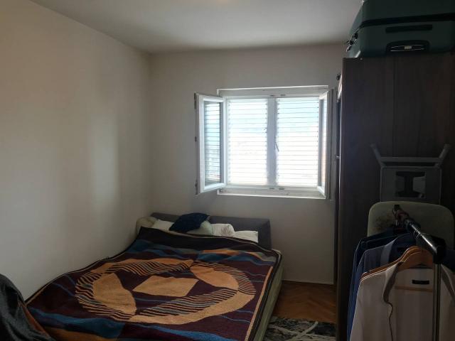 Apartment with 2 bedrooms in Budva (Dubovica)