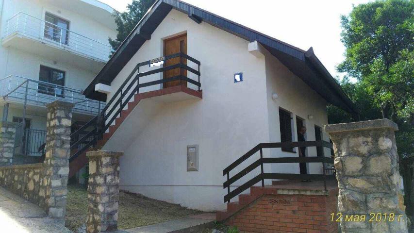 Urgent sale of a house in Ratac