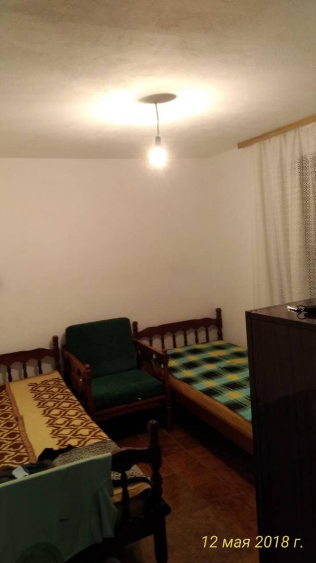 Urgent sale of a house in Ratac