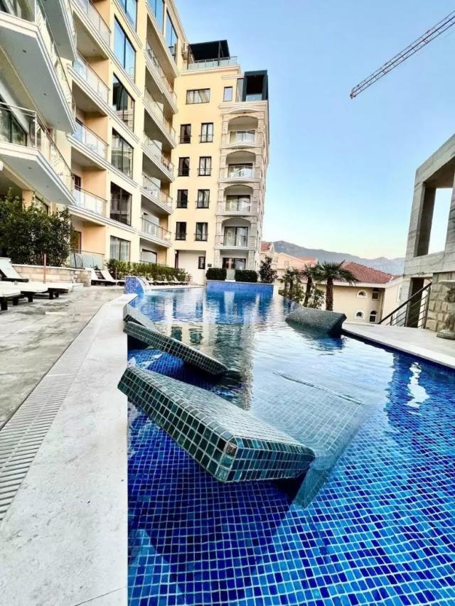 Luxury apartment in the Montedrims complex