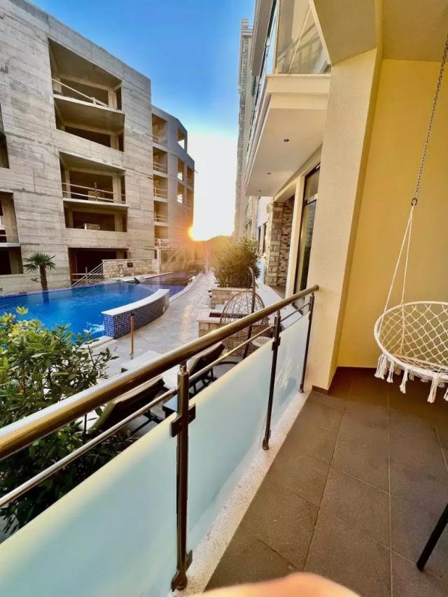 Luxury apartment in the Montedrims complex