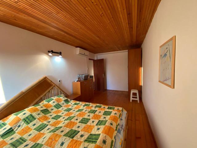 Townhouse in Podličak/Pržno with sea view