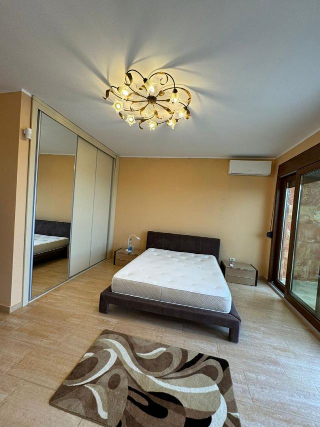 Frontline villa in Uteha - €750,000