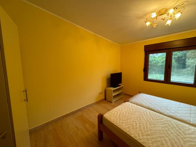 Frontline villa in Uteha - €750,000