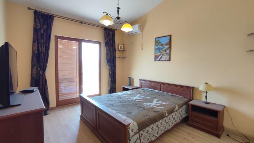 Spacious villa in Shushan on a large plot of land