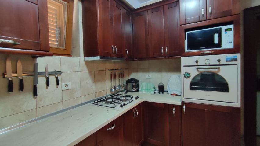 Spacious villa in Shushan on a large plot of land