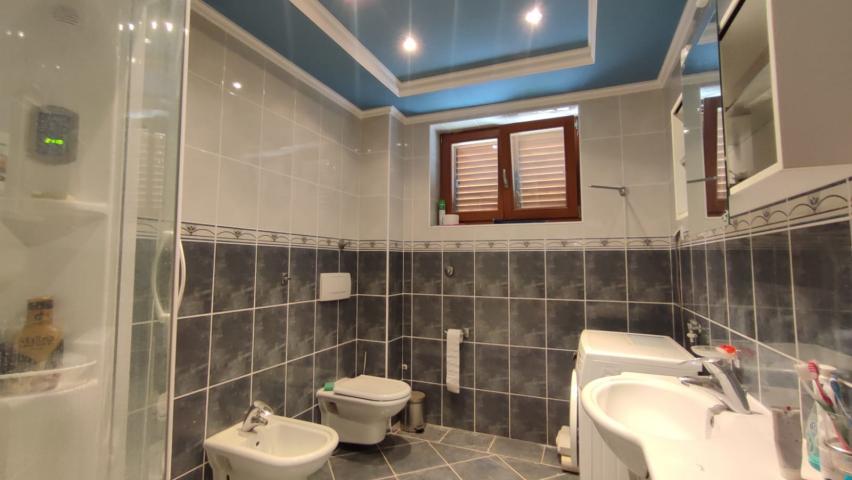Spacious villa in Shushan on a large plot of land