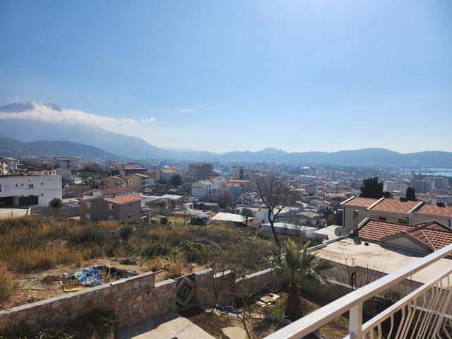 Apartment in Bar (Shushan)