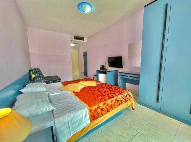 Hotel in Budva with 27 rooms