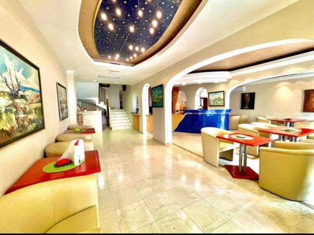 Hotel in Budva with 27 rooms