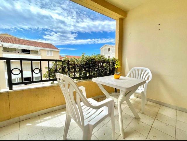 Hotel in Budva with 27 rooms