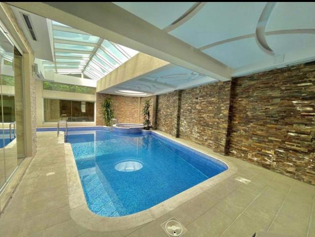 Hotel in Budva with 27 rooms