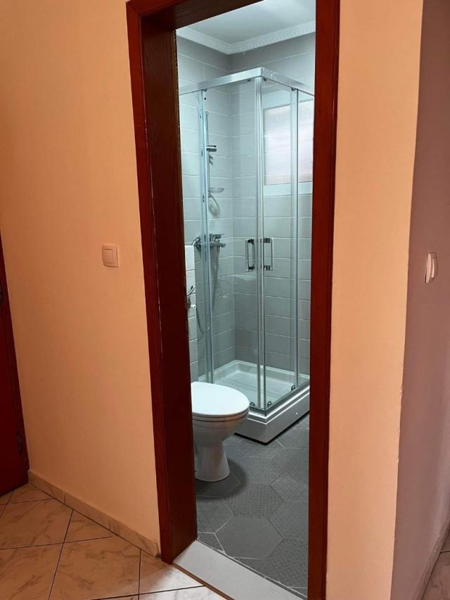 Hotel in Petrovac with 16 rooms