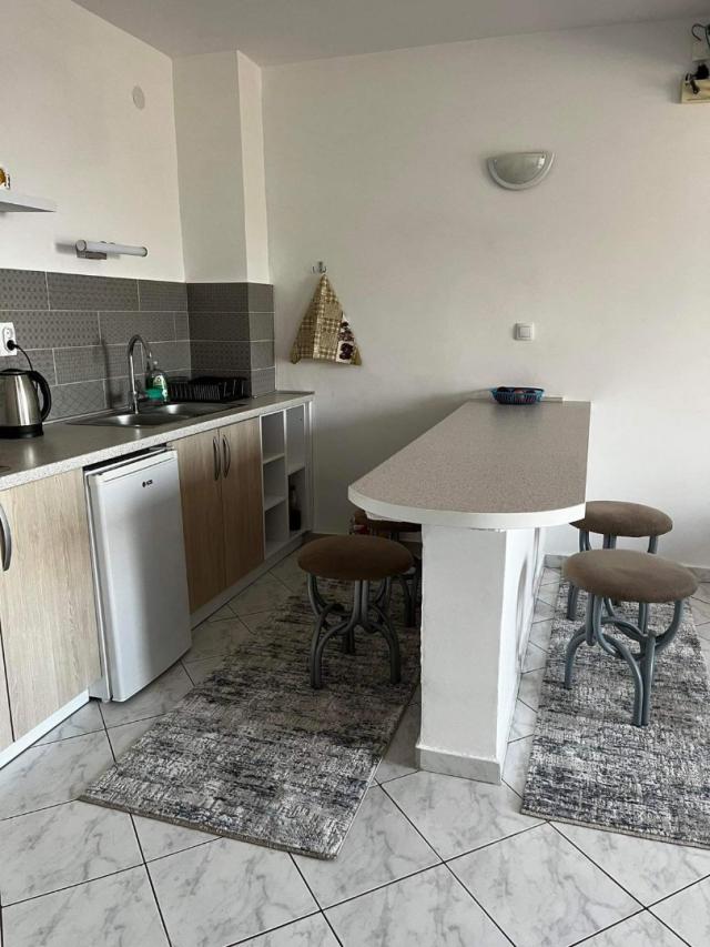Hotel in Petrovac with 16 rooms