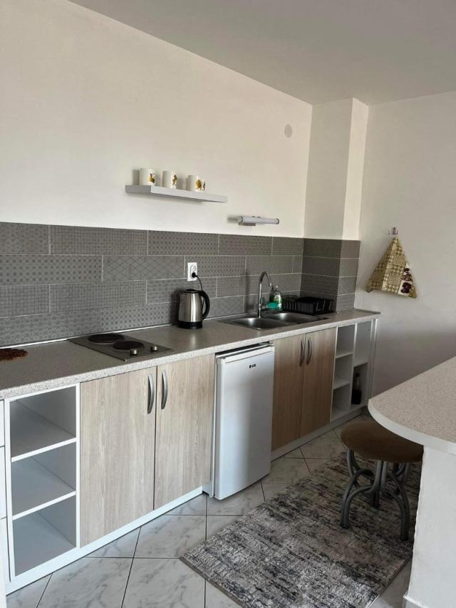 Hotel in Petrovac with 16 rooms