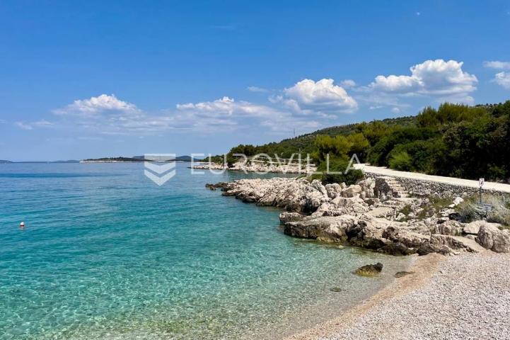 Primošten, Dolac, građevinsko zemljište s pogledom na more, 673 m²