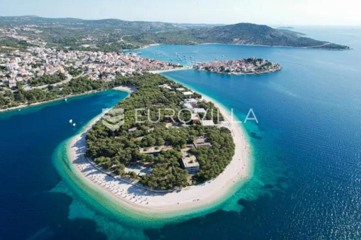 Primošten, Dolac, građevinsko zemljište, 1470 m²