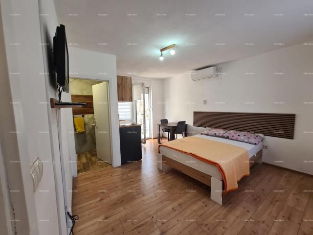 Kuća Prodaja kuće u centru Medulina!