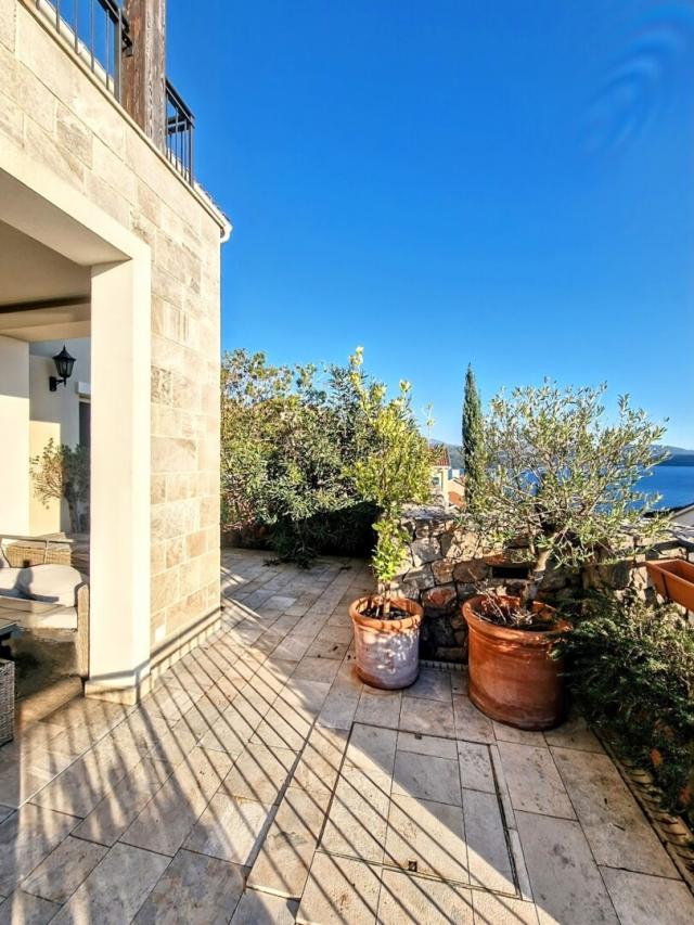 Prodaja, Stan, 157m2 , Luštica Bay