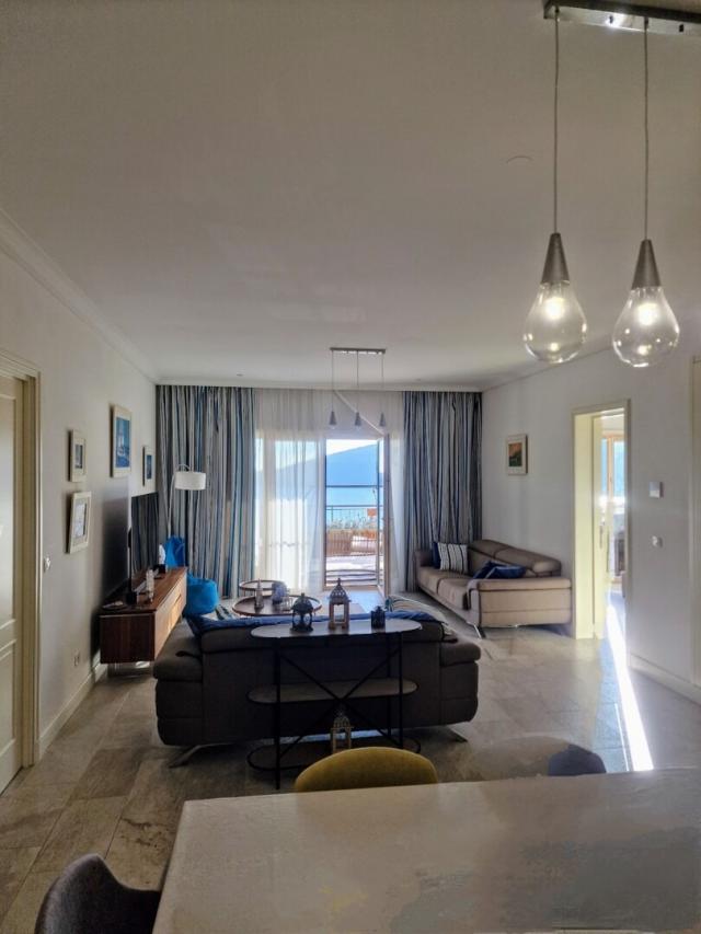 Prodaja, Stan, 157m2 , Luštica Bay