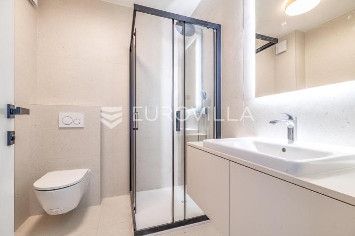 Zagreb, Kvaternikov trg, moderan dvosoban stan, 58 m²