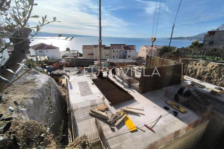 Omiška rivijera, dvosoban stan južne orijentacije na prvom katu novogradnje, 75.95 m²