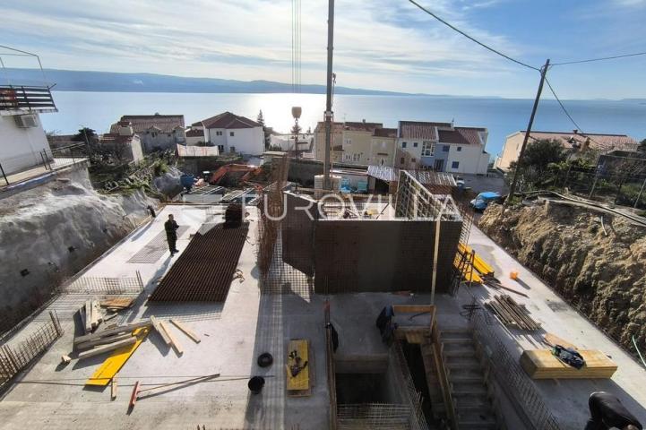 Omiška rivijera, jednosoban stan na drugom katu moderne novogradnje, 62.64 m²