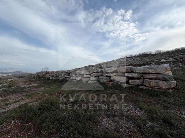 Prodaja, Zemljište, Podgorica, Beri, 625m2
