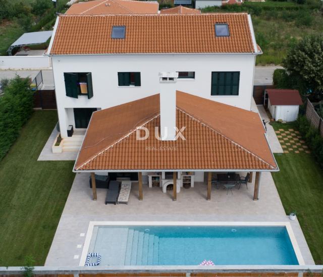 ISTRA, UMAG – Luksuzna vila, bazen, pogled na more