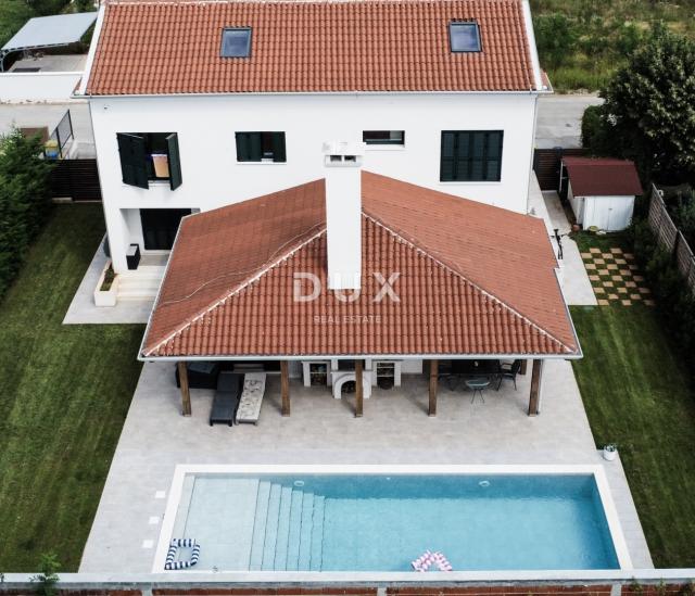 ISTRA, UMAG – Luksuzna vila, bazen, pogled na more