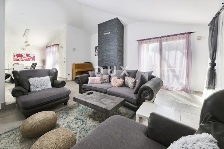 ISTRA, UMAG – Luksuzna vila, bazen, pogled na more