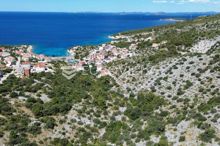 Primošten, zemljište s dozvolom za gradnju vile s bazenom