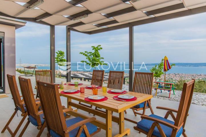 Kaštela, Kaštel Stari, jedinstvena vila s veličanstvenim pogledom