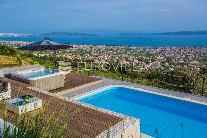 Kaštela, Kaštel Stari, jedinstvena vila s veličanstvenim pogledom