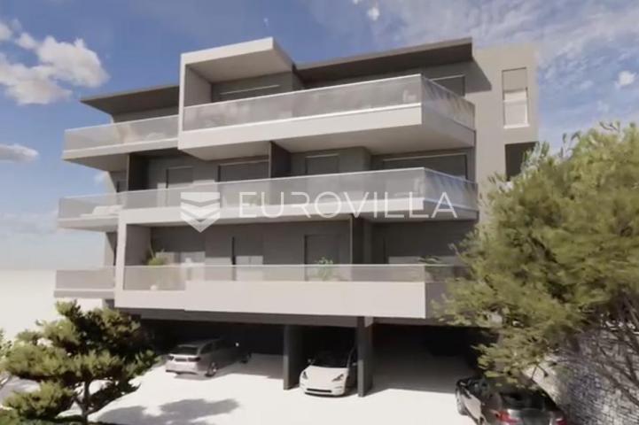Omiška rivijera, dvosoban stan u blizini mora