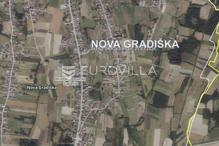 Nova Gradiška, Priključak, građevinsko zemljište 10.000 m²