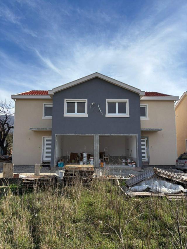 Novi trosobni duplex stanovi u Radanovićima | Spremni za useljenje