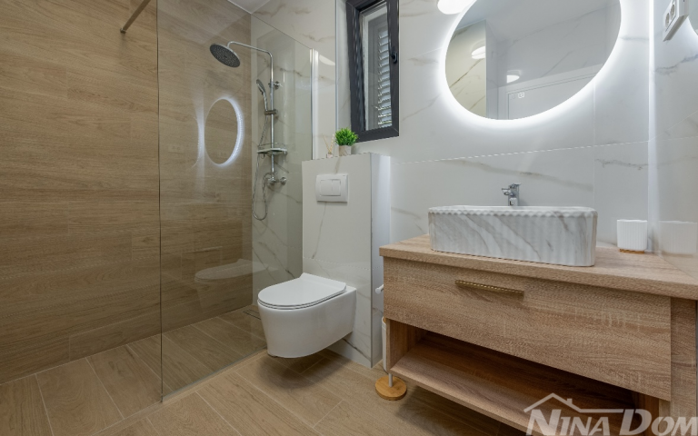 Luksuzna villa u 1. redu do mora – Posedarje, Zadar
