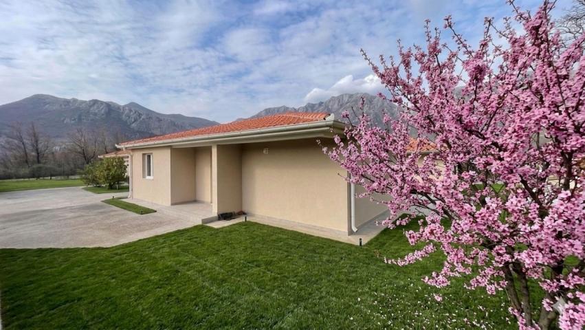 A 138 m² house is for sale in a cozy gated community in Bar, Montenegro.