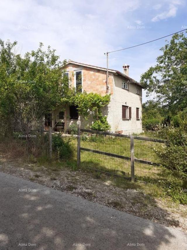 House Sale of a house with two building plots – Tinjan