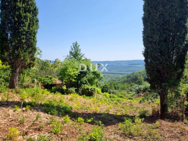 ISTRA, GROŽNJAN - Imanje na osami s panoramskim pogledom