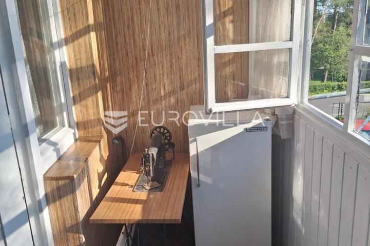 Karlovac, Švarča, stan 52 m², na odličnoj lokaciji