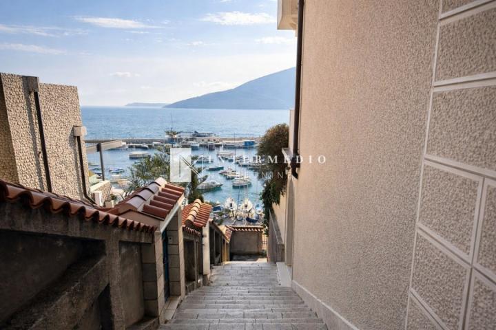 Luxury 3-Bedroom Apartment with Garden and Sea View for Sale – Škver, Herceg Nov