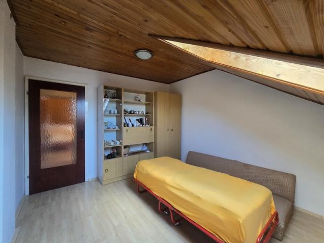 Kuća, 300 m2, Zagorič, Podgorica