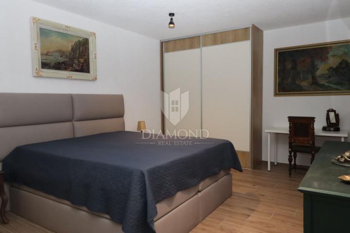 Dvoetažni apartman prvi red do mora nadomak Pule!
