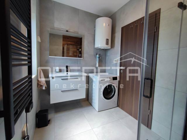 TOP PRILIKA: Luksuznih 108 m² s uporabnom dozvolom – Srce Valdebeka