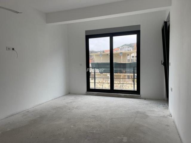 Wohnung 113 m2, Dobra Voda
