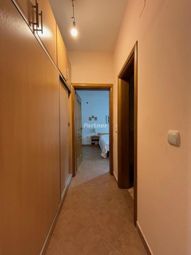 Haus 208 m2, Bjelisi