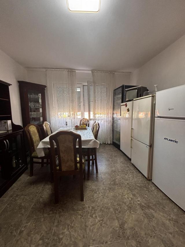 Legalna kuca 330m2 Rena, Bar