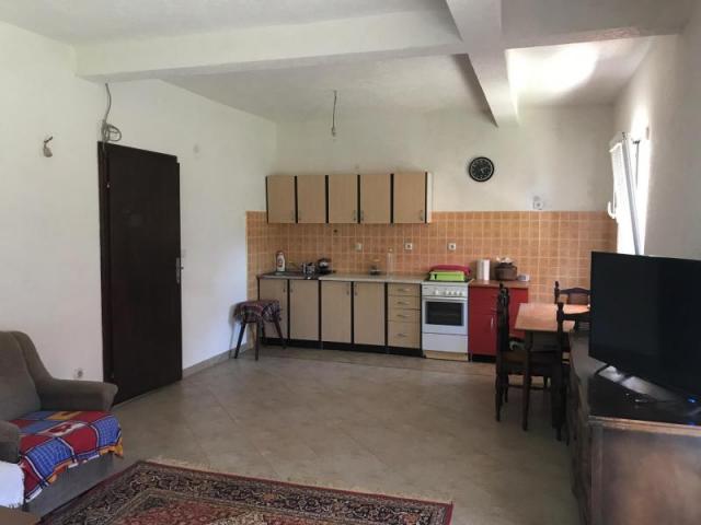 Kuca 360m2 Susanj
